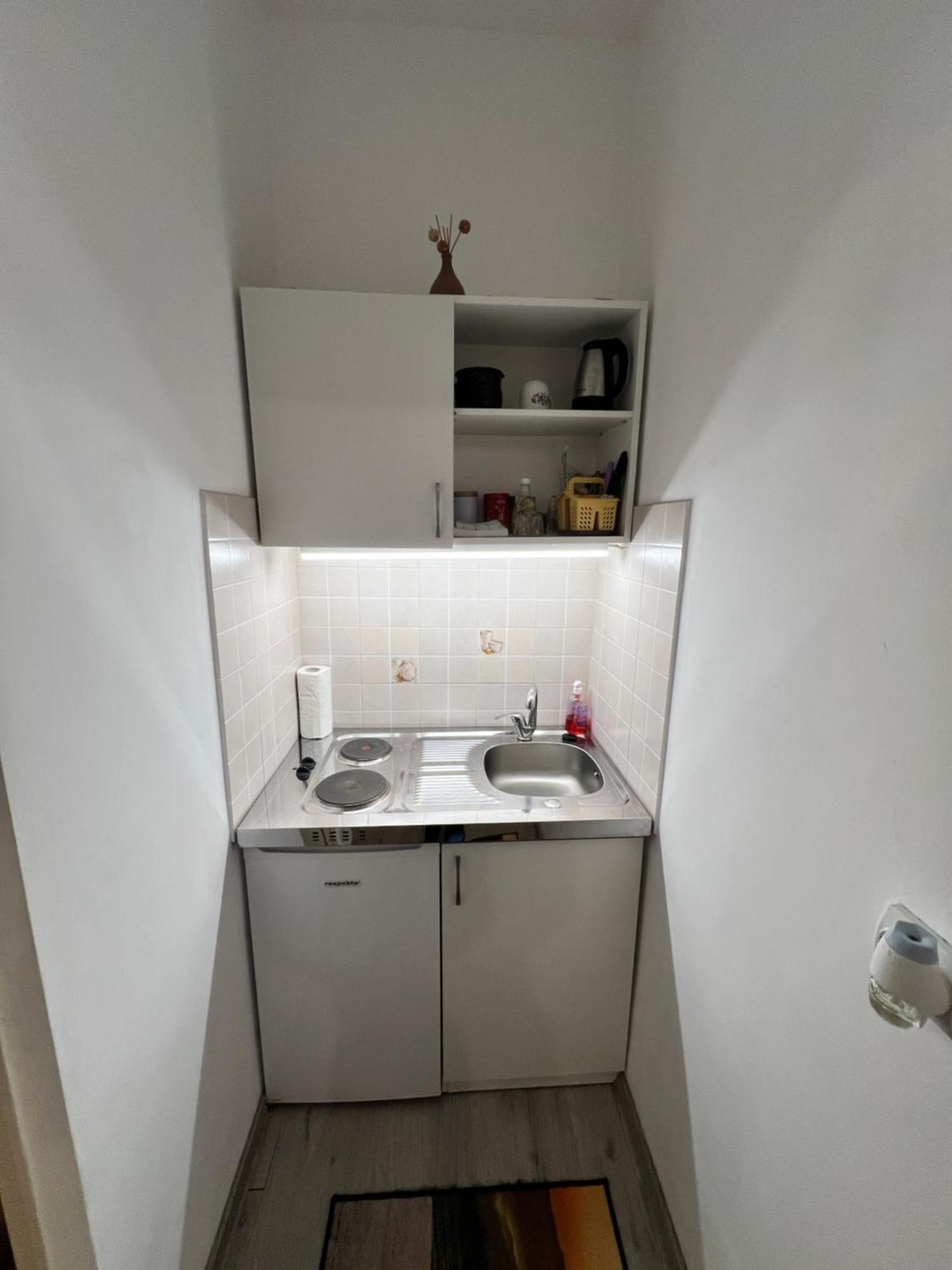 Vio'S Getaway Apartment Sibiu Exterior photo